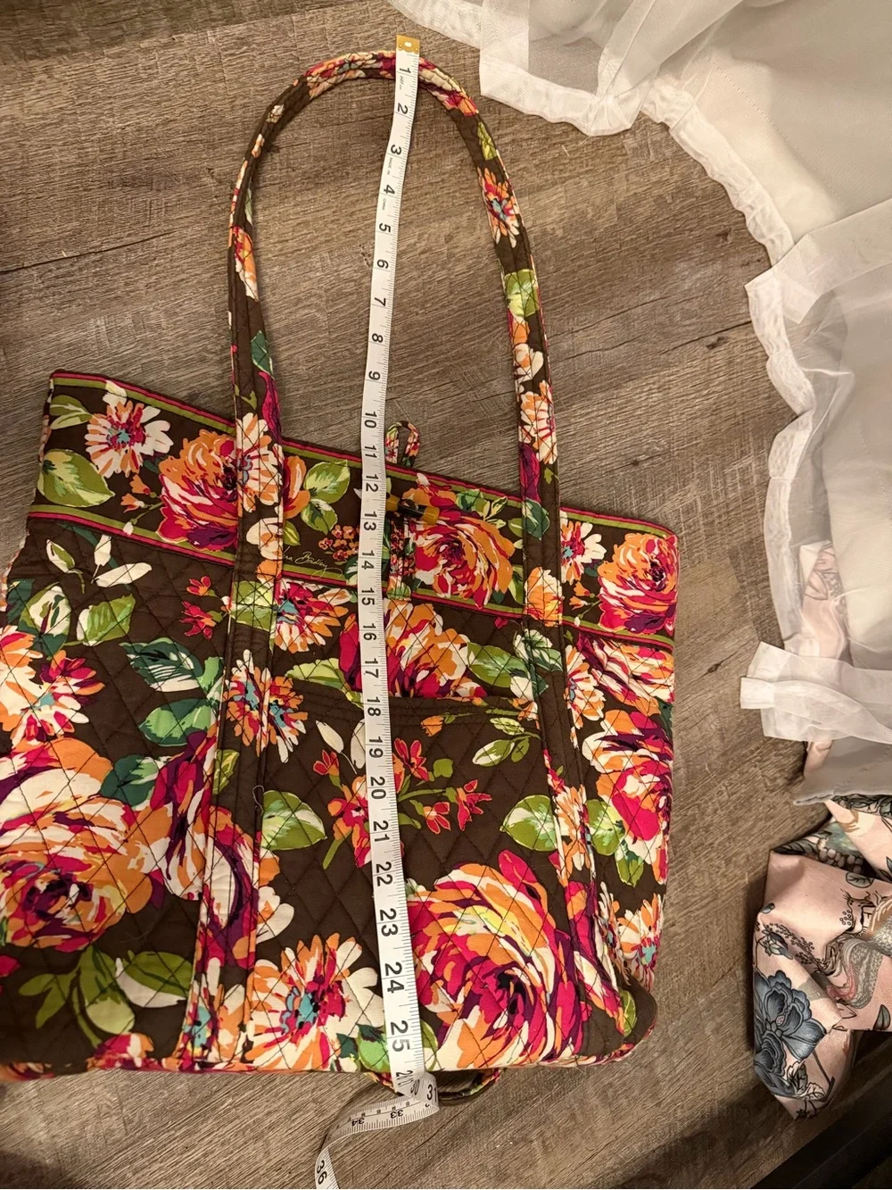 Rare Retired Vera Bradley “English Rose” Quilted Classic Toggle Tote